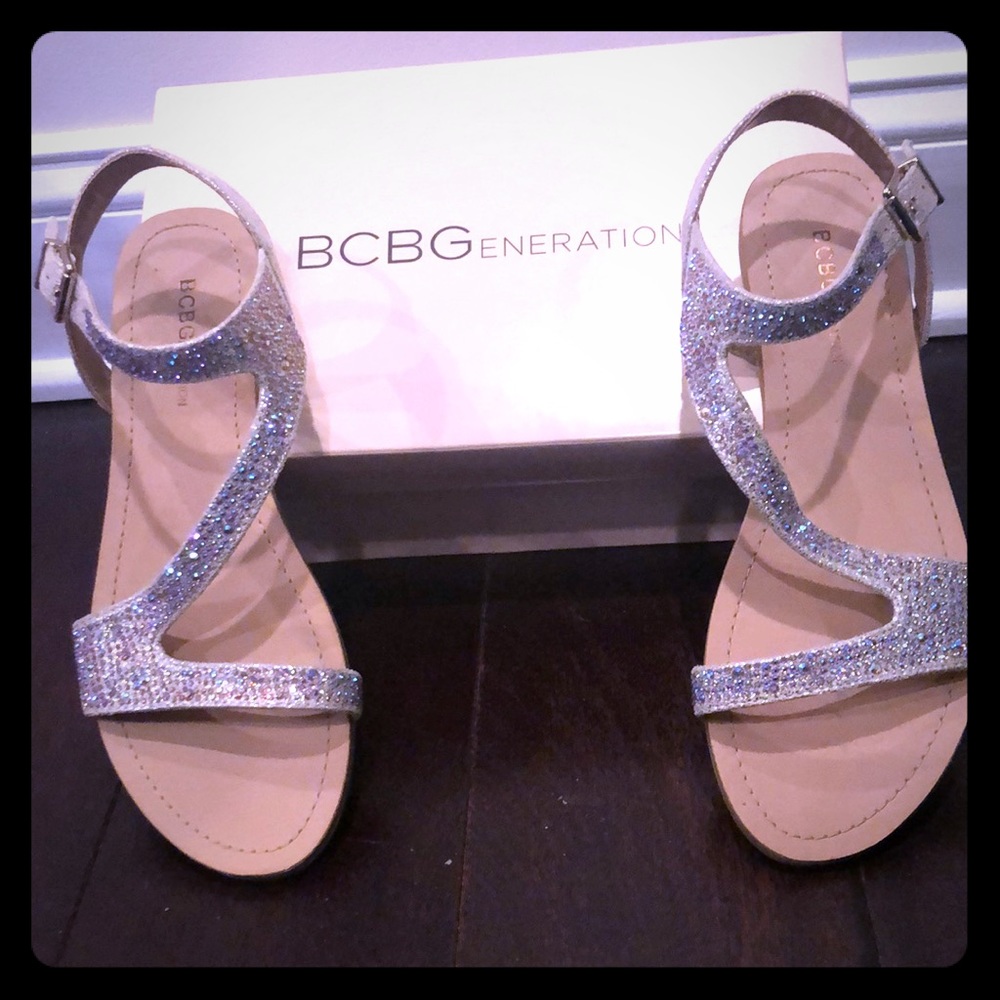 BCBG generation sandals